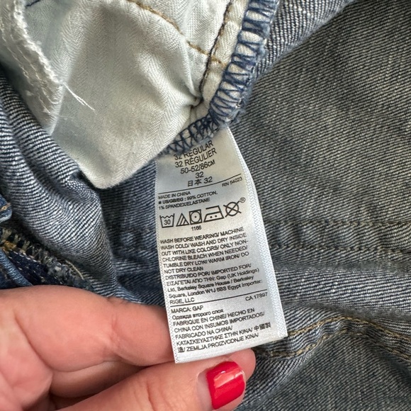 Dark wash Gap real straight denim jeans size 32r - Picture 3 of 5